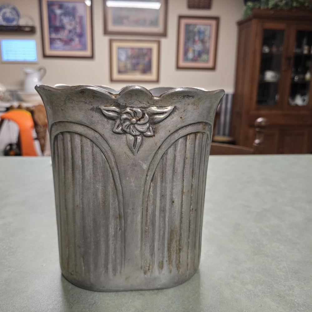 Elegant Silver Flower Vase